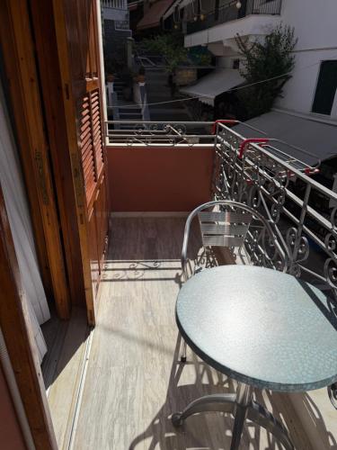 Sunrise House - image 14