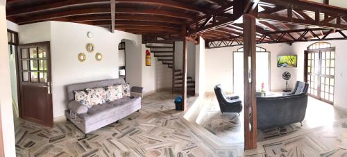 Koplietošanas atpūtas telpa ar TV, Villa Lore, Descanso Cafetero in Buenavista (Quindio)