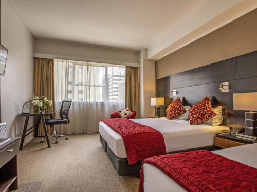 Standard King Room with Single Bed