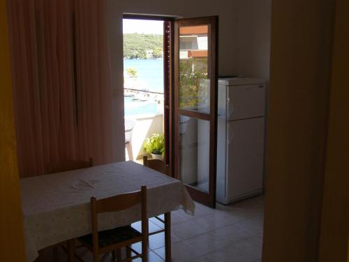virtuve, Apartment Marija in Brbinj