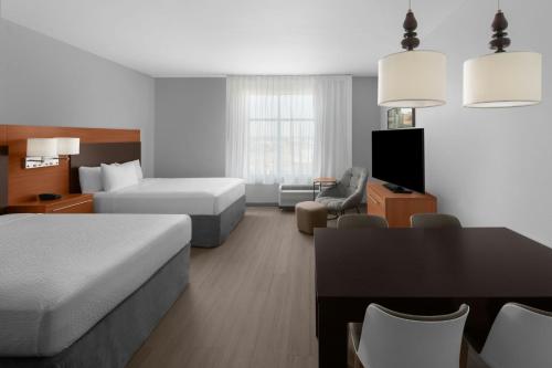 1 queen bed