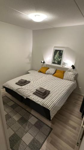 Modern two-room flat with balcony near metro, Helsinki (foto 8)