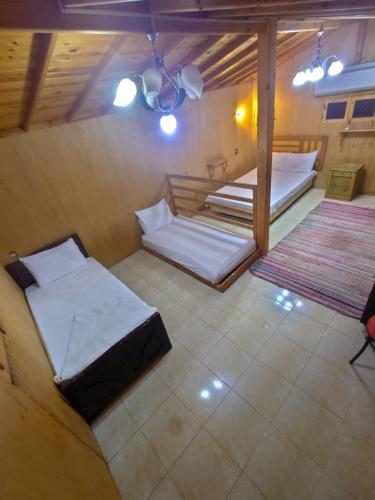 Garden House Camp 2 2