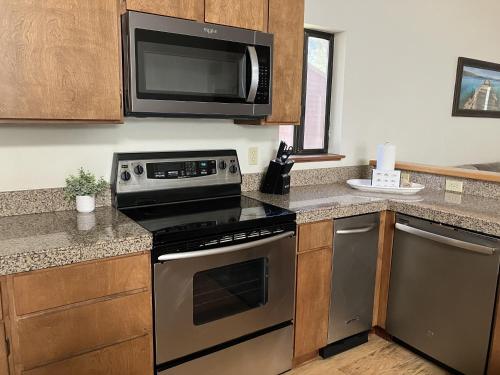 Tahoe Enchantment in Zephyr Cove (NV)