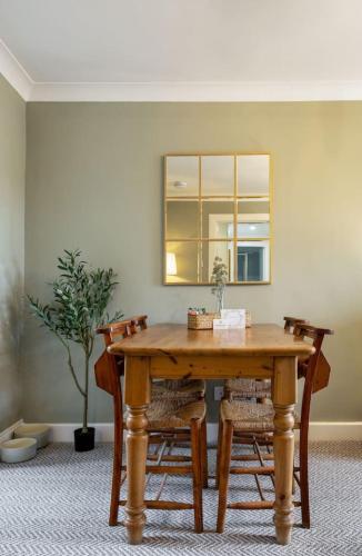 Central Cathedral Apartment in Dunblane