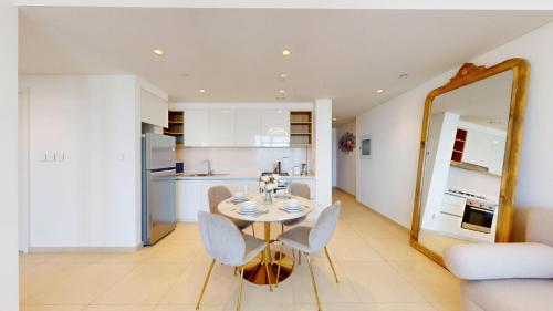 Vacationer Holiday Homes I Chic 1 Bed l City Views in Downtown Dubai, Dubái (foto 7)