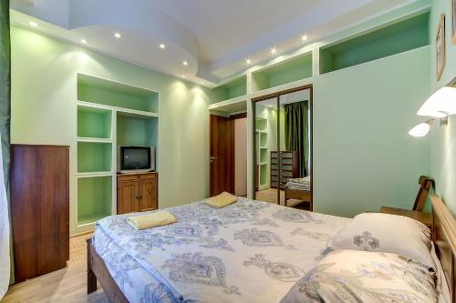 STN Apartments by the Hermitage - image 7