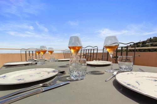 Le Plaza - Sea view - Swimming pool - Tennis court in Mandelieu-la-Napoule Center