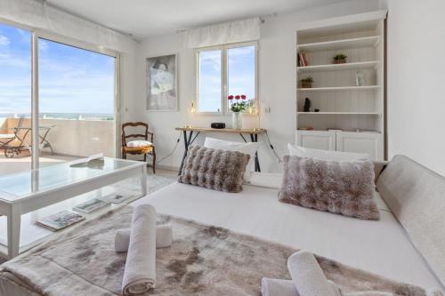 Le Plaza - Sea view - Swimming pool - Tennis court in Mandelieu-la-Napoule Center