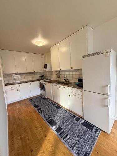 Spacious apartment near the subway in Hässelby Villastad