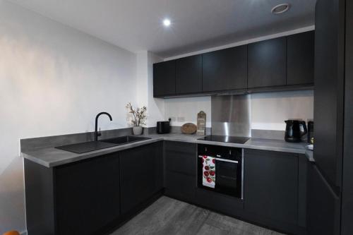 Stylish Luxury Penthouse in Liverpool City Centre - Free Private Parking and Only 2km from Everton Stadium!, Liverpool (foto 9)