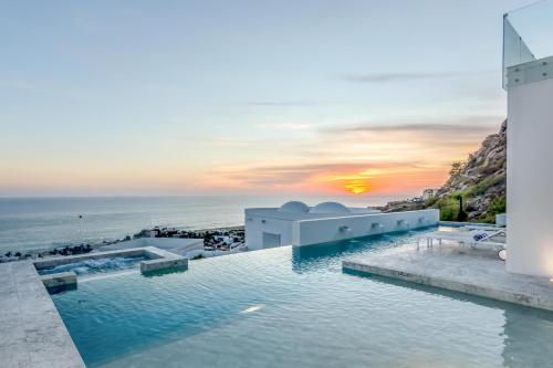 Villa Besame by Cabo Villas