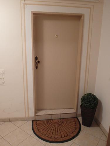 Facilities, Am Forsthaus Gravenbruch in Neu-Isenburg