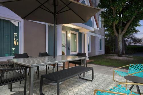 TownePlace Suites Fort Lauderdale West - image 2