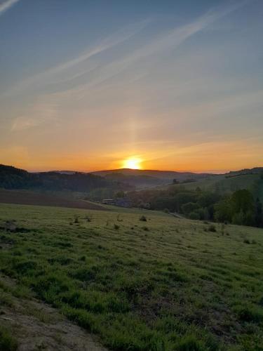 Noclegi Bieszczady, Domek na Bani 2 in 盧哥維