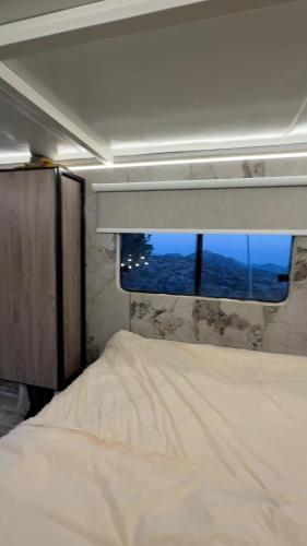 Carvan binali in Rustaq