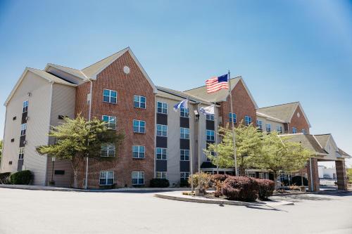 Parkview Inn & Suites, Lancaster Amish Country, PA - 숙소 외관