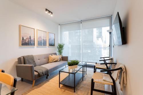 Prime Las Condes Escape Modern 2BR for 4