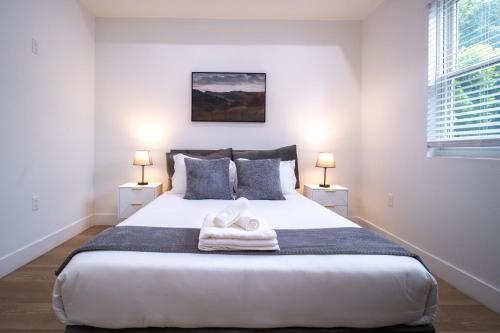 Stylish Private Room By Downtown La With Private Parking - Los Angeles, CA