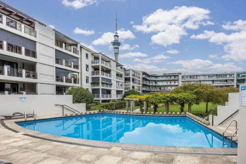 Modern Viaduct Apartment w pool gym Skytower views, Auckland (fotografie 5)
