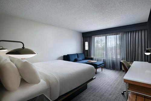 Courtyard Houston The Woodlands - main image