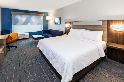 HOLIDAY INN EXPRESS AND SUITES SENATOBIA I 55 By IHG - image 3