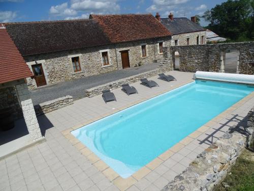 . Charmant Gîte en Brenne avec Jardin, Piscine Partagée et Proximité Sentiers de Randonnée - FR-1-591-99