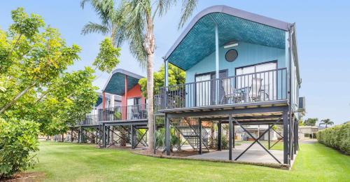 Exterior view, Moruya Holiday Park in Moruya