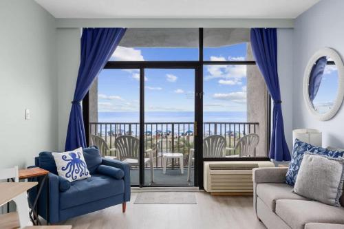 *FRESH & NEW OCEANFRONT*Pool*KING Bed*OMG VIEW*Approved Dogs*F22 - Oceanside Village, SC