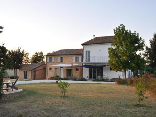 Viesnīcas āriene, Amazing apartment in Belvedere Ostrense with garden in Belvedere Ostrense