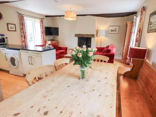 Mell View Cottage - main image