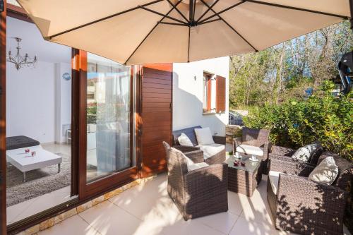 Villa Rosa in Cizici