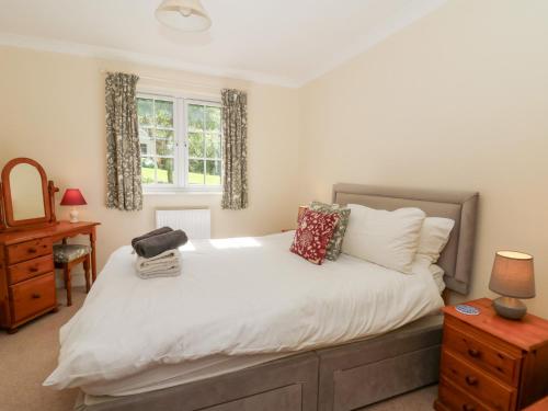 Glyn Yr Efail - image 14