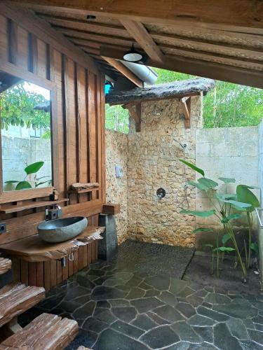 Bathroom, Imalee - Cottage in Kasihan