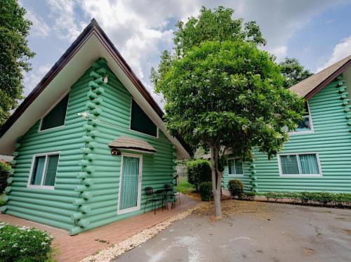 Rockwood house Resort and Thai massage - 숙소 외관