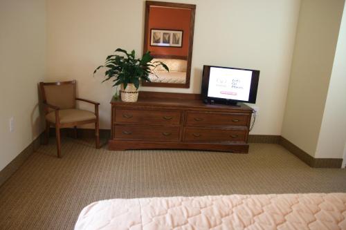 Affordable Suites of America Fredericksburg in Fredericksburg, USA