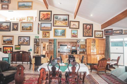 Makanan dan Minuman, 7 Eland Boutique Guest House in Ladismith