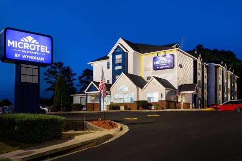 Microtel Inn & Suites by Wyndham Norcross - image 13