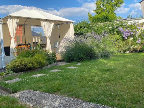 Garden, Une Bulle D evidence in Beaulieu