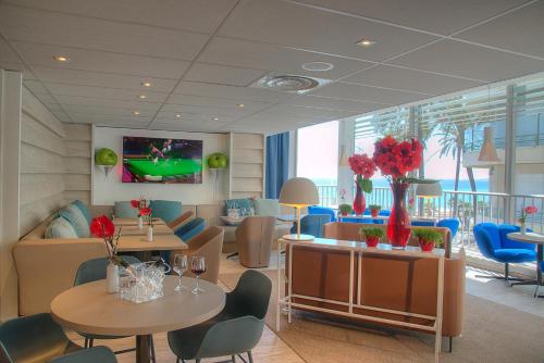 Mercure Nice Promenade Des Anglais - image 8