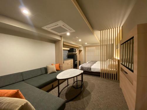 Standard Room with Washing Machine image 6