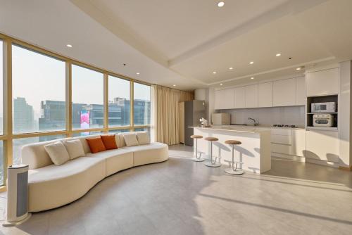 Gangnam Penthouse, Seoul