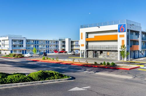 Motel 6 Denver, CO – Downtown - 출입구