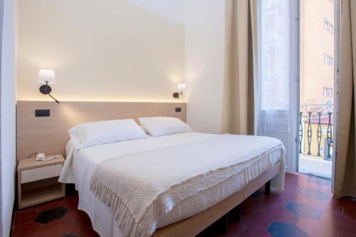 2 twin beds