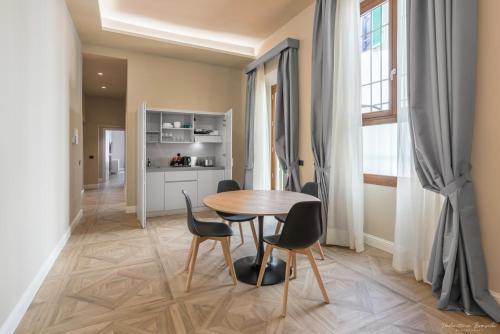 Hotel Adamas - image 10