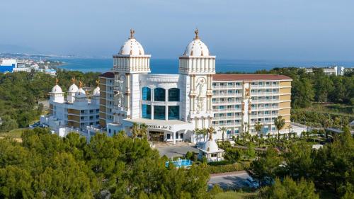 Oz SUI Resort Hotel 