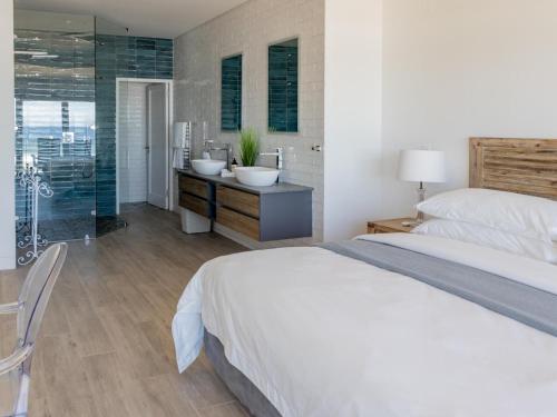 Luxury Holiday Home image 10