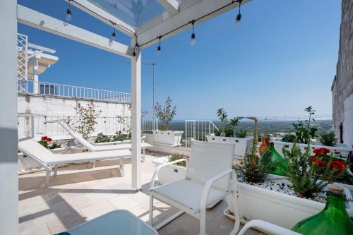 GuestHost - Casa Basilico with terrace, Ostuni (foto 2)