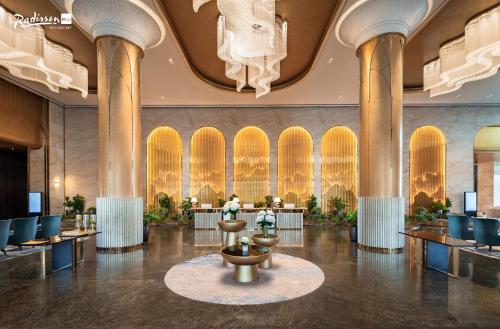 Foyer, Radisson Blu Hotel, Ha Long Bay in Hạ Long