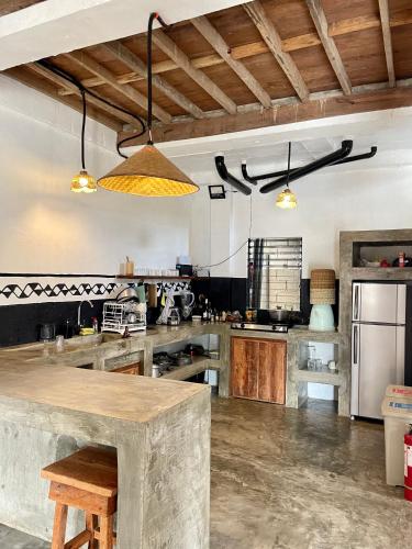 ห้องครัว, Sun and Surf Hostel in บูร์โกส